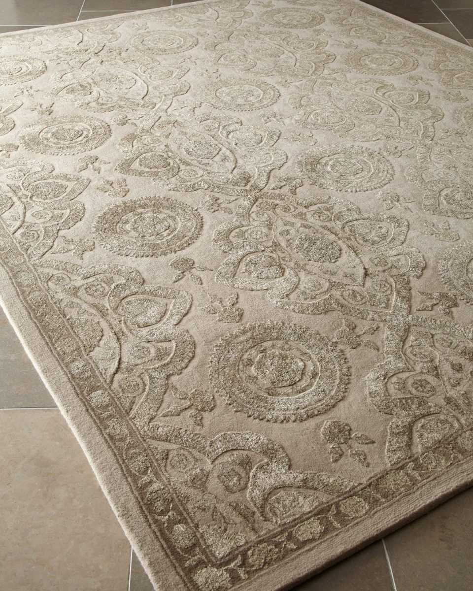 Nakita Runner, 2'3" x 8'
